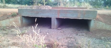 L'un des quarante dalots construits sur les pistes reliant Tindjassi, Djarkpaga, Gbazabadè et Tassi dans la plaine de Mô