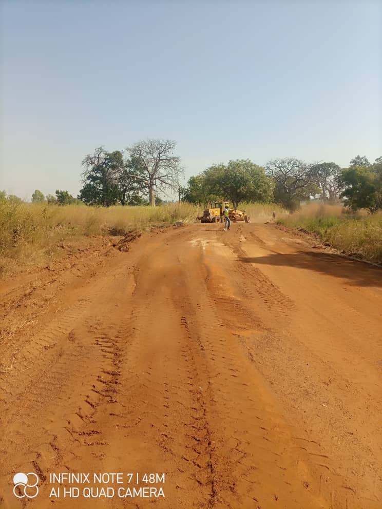 Travaux de pistes rurales dans la plaine de Mô